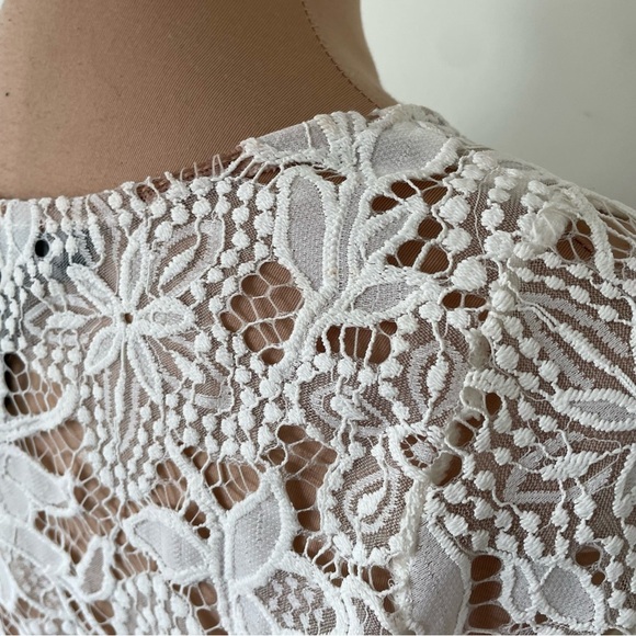 FOR LOVE & LEMONS Luna Lace Sheet Open Back White Maxi Dress NWOT Size X-Small - Picture 11 of 12